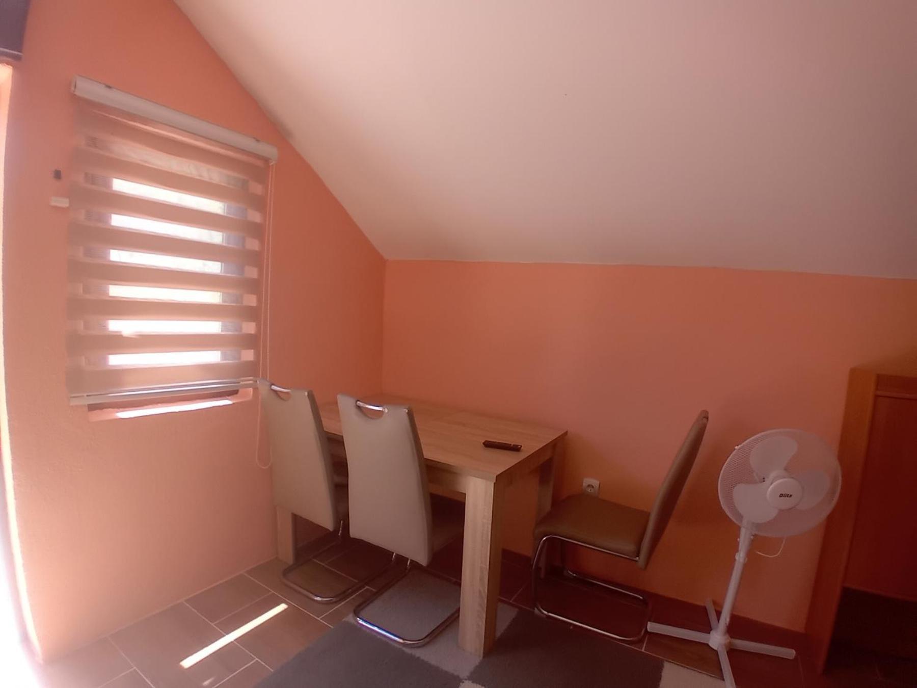 Red Apartman 2 Trebinje Exterior photo